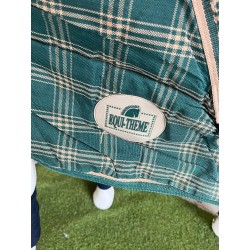 couverture de box equithème verte carreau