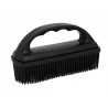 Brosse en caoutchouc HIPPOTONIC pour tapis